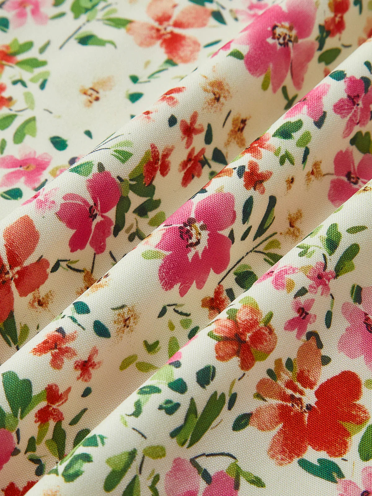 Vestido Midi Floral de Tirantes