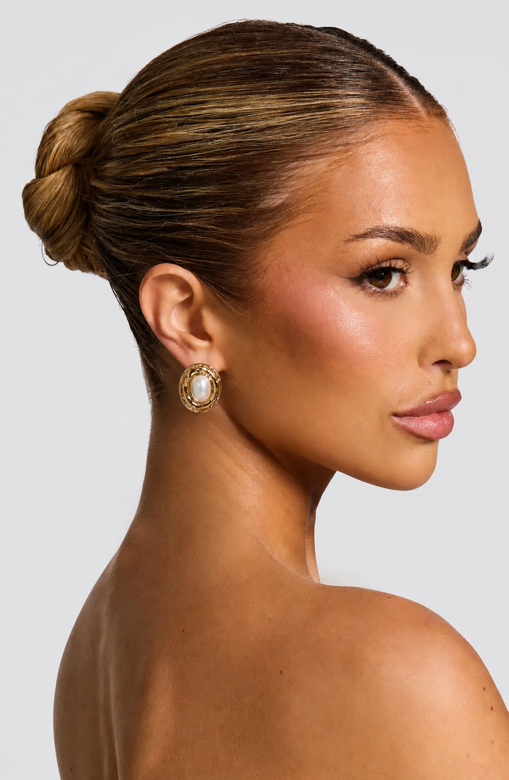 AITANA EARRINGS | Pendientes Ovalados con Perla