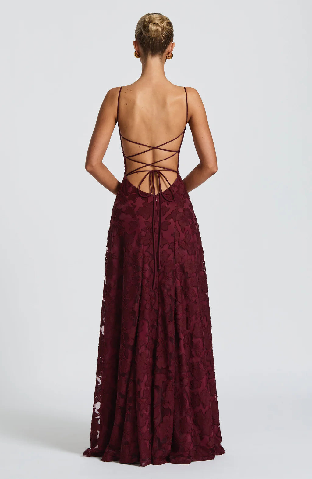 AITANA FRANCIS | Vestido Maxi Encaje con Espalda Cruzada