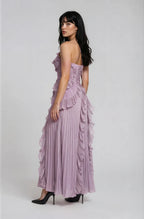 Vestido Midi Plisado con Volantes